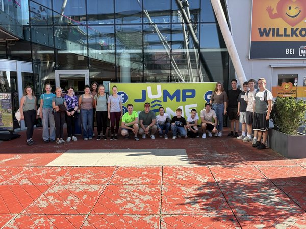 Newcomernachmittag - Jump Dome