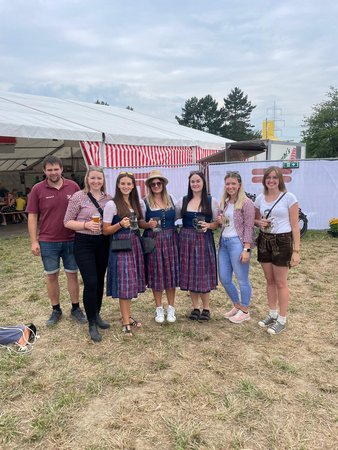 Bundesentscheid Sensenmähen - Melanie Reischl