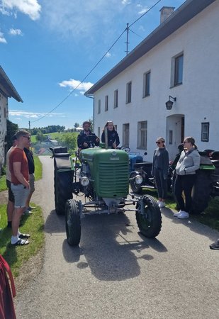 Oldtimerausfahrt zum Maibockfrühshoppen Lassersdorf